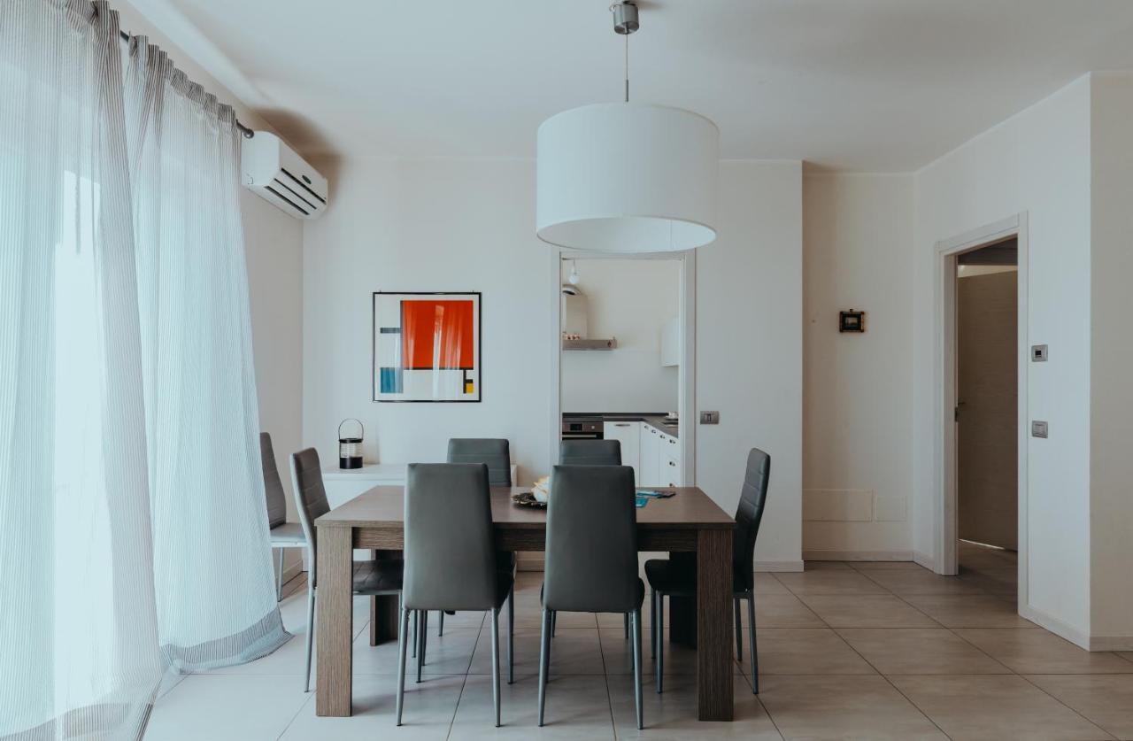 The Attico Apartment Padenghe sul Garda Exterior photo